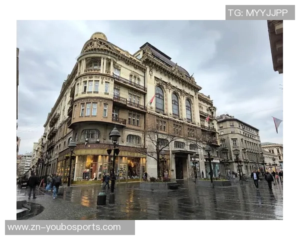 68岁米哈伊洛彼得罗维奇正式成为名古屋鲸鱼新任主教练的消息引发关注